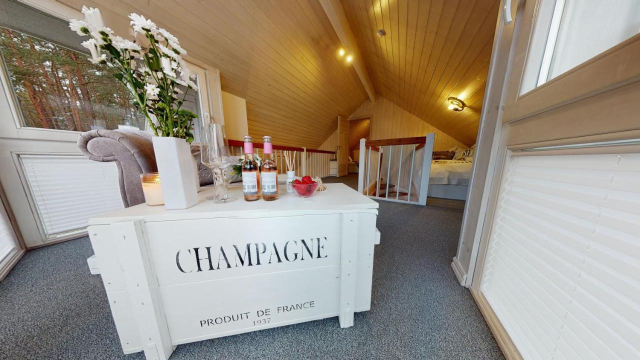 Strandhaus Ruegen - Meerblick, Sauna, Kamin & Whirlpool Бабе Экстерьер фото